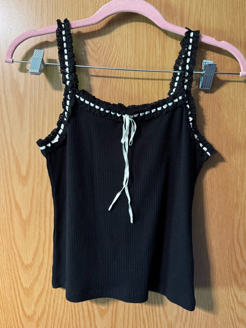 American Eagle Black lace-Trim Ribbed Tank Top with Contrast Tie